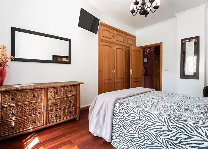 Aroeira Lisbon - Sea & Golf Holiday home *